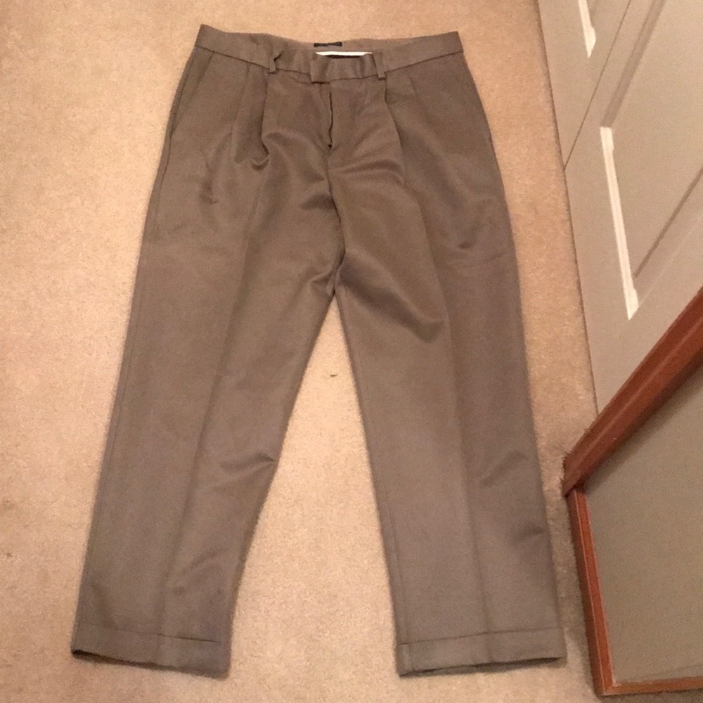 Men’s rarely worn dress pants